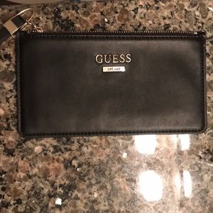 Women’s Guess Wallet.